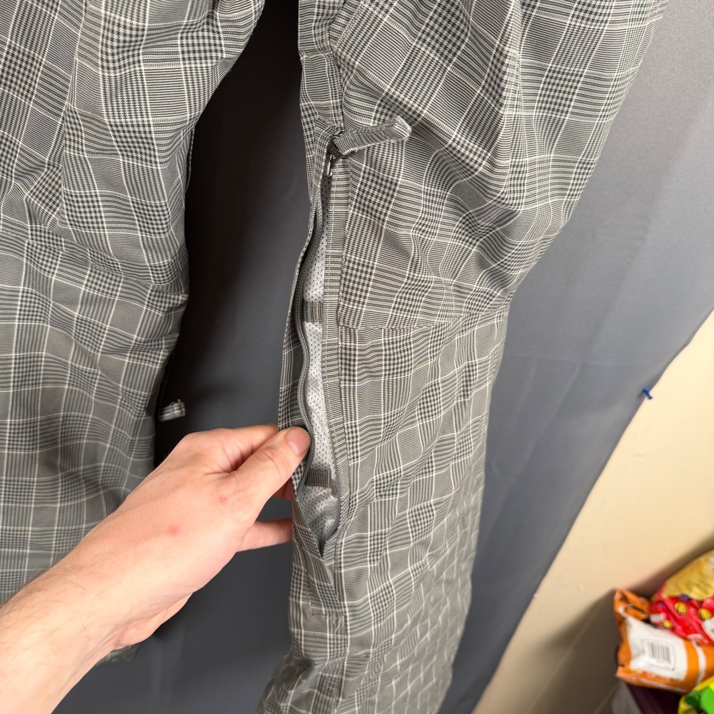 686 Mannual Snow Pants Mens Medium Grey Plaid infiDRY 10k Waterproof Cargo - Picture 11 of 11